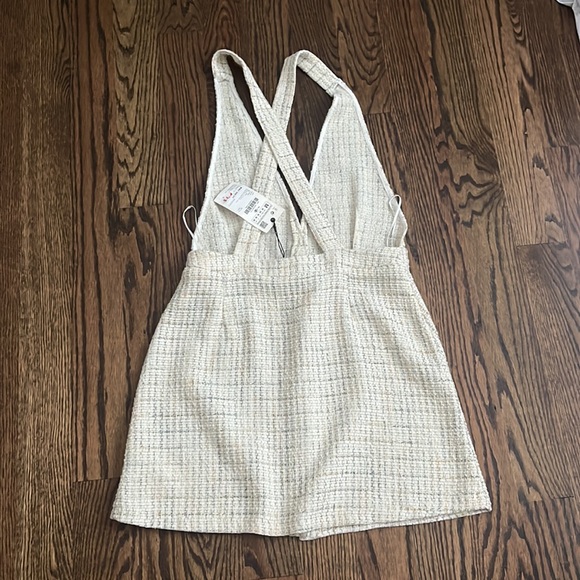 Zara Cream Tweed Dress with Gold Buttons - Picture 6 of 10